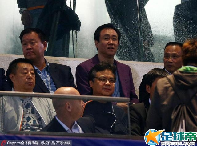 此外，片中其他卡司还包括由阿尔;帕西诺饰演经纪人Marvin Schwarzs、玛格丽特;库里饰演Pussycat、卢克;贝里饰演Scott、蒂莫西;奥利芬特饰演Johnny、麦克;毛饰演李小龙均等